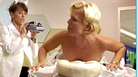 Pic: Stefanie von Pfetten in Confessions of a Sociopathic Social Climber (2005)