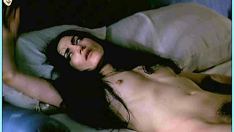 Pic: Ronit Elkabetz in Late Marriage (2001)
