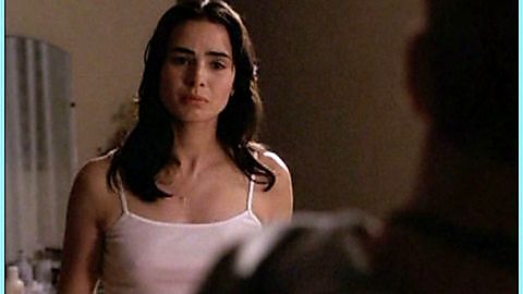 Pic: Mía Maestro in Deep Water (2005)