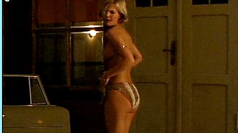 Pic: Ivonne Schönherr in Berlin, Berlin (2002)