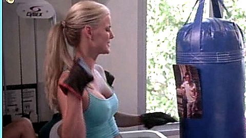 Pic: Maeve Quinlan in Totally Blonde (2001)