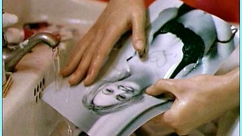 Pic: Eva Haßmann in Der kalte Finger (1996)