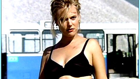 Pic: Eva Haßmann in Honolulu (2001)