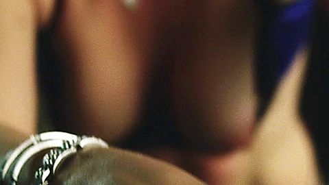 Pic: Kim Poirier in Dawn of the Dead (2004)