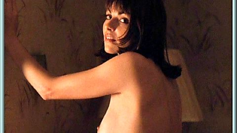 Pic: Annie Dufresne in Deadline (1999)