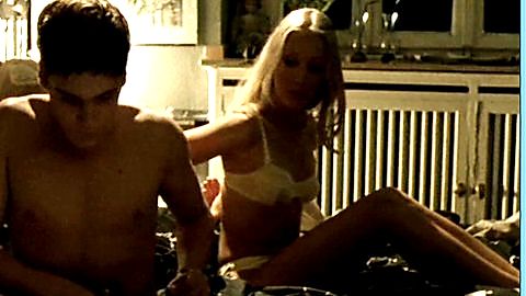 Pic: Insa Magdalena Steinhaus in Nichts bereuen (2001)
