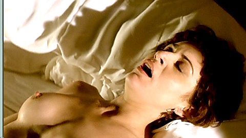 Pic: Adriana Ozores in Plenilunio (1999)