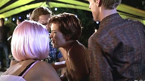 Pic: Valerie Niehaus in Flashback (2000)
