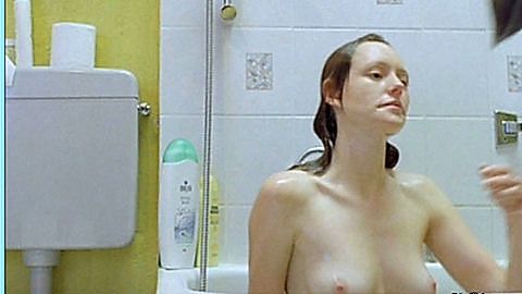 Pic: Lavinia Wilson in Gun-shy (2003)