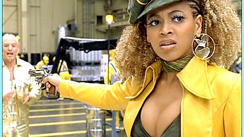Pic: Beyoncé Knowles in Austin Powers in Goldmember (2002)