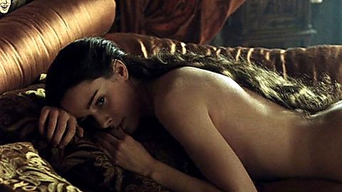 Pic: Pilar López de Ayala in Mad Love (2001)