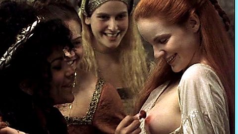 Pic: Carolina Bona in Mad Love (2001)