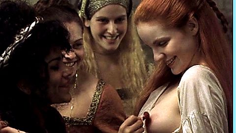 Pic: Carolina Bona in Mad Love (2001)
