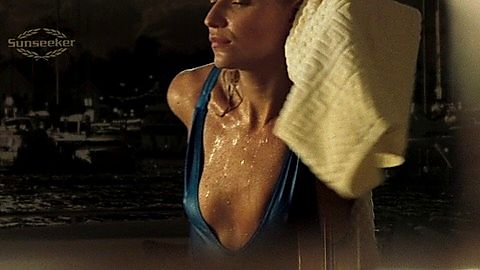 Pic: Ivana Miličević in Casino Royale (2006)