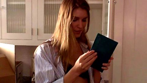 Pic: Ivana Miličević in Her Minor Thing (2005)