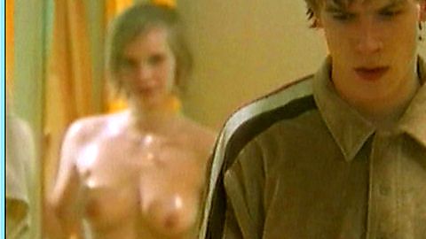 Pic: Jenny-Marie Muck in Die Katze von Altona (2002)