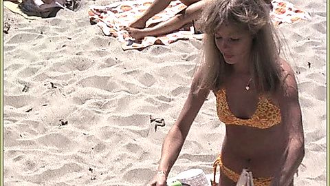 Pic: Susan Player in Malibu Beach (1978)