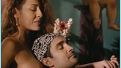 Pic: Amparo Grisales in Bésame mucho (1994)