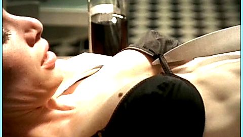 Pic: Nadeshda Brennicke in Geheimnisvolle Freundinnen (2003)