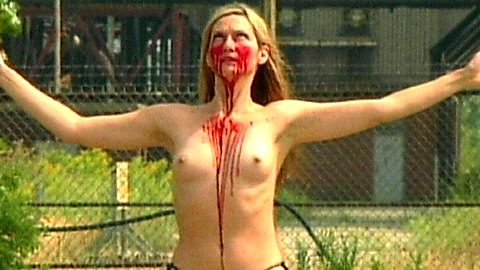 Pic: Naomi Vondell in Massacre (2002)