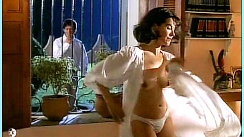 Pic: Arcelia Ramírez in En un claroscuro de la luna (1999)