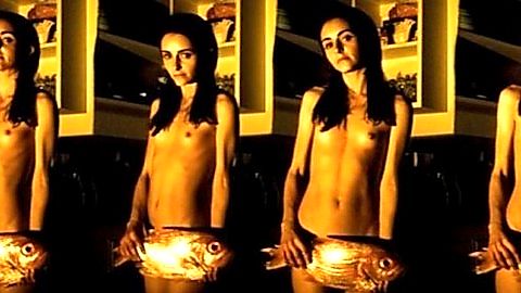 Pic: Pia Miranda in Travelling Light (2003)