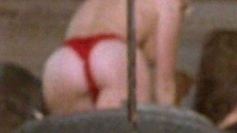 Pic: Victoria Bastel in Romeo Is Bleeding (1994)