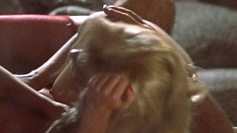Pic: Victoria Bastel in Romeo Is Bleeding (1994)