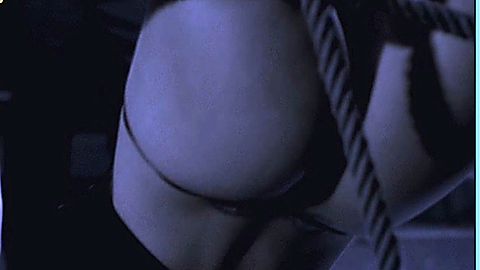 Pic: Summer Altice in Chromiumblue.com (2002)