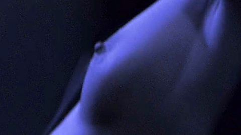 Pic: Summer Altice in Chromiumblue.com (2002)