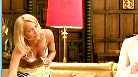 Pic: Niki Greb in Das geheime Leben der Spielerfrauen (2005)