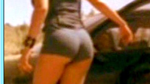 Pic: Tiffany Shepis in Detour (2003)