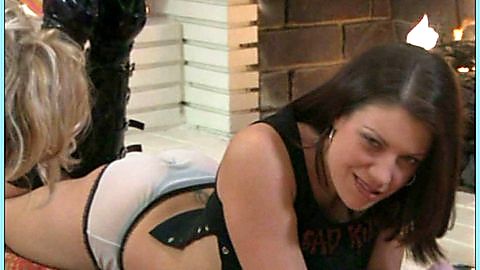 Pic: Tiffany Shepis in Pretty Cool Too (2007)