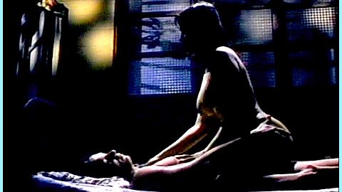 Pic: Ara Mina in Nag-aapoy na laman (2000)