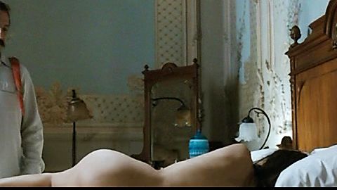 Pic: Ana Claudia Talancón in Arráncame la vida (2008)