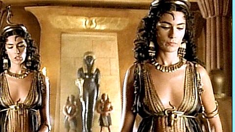 Pic: Anna Valle in Augustus (2003)