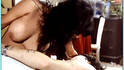 Pic: Grace Renat in Perros callejeros II (1979)