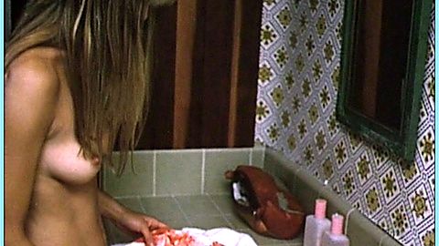 Pic: Suzanna Love in Olivia (1983)