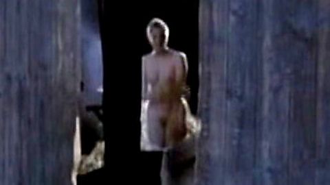 Pic: Julie-Marie Parmentier in Les hirondelles d'hiver (1999)