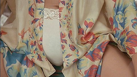 Pic: Alexandra Powers in Rising Sun (1993)