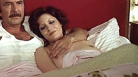 Pic: Andréa Ferréol in Les galettes de Pont-Aven (1975)