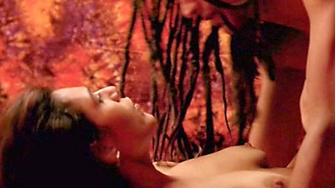Pic: Ines Nobili in L' ultimo bacio (2001)