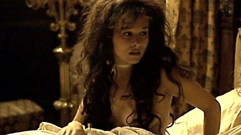 Pic: Maria Pitarresi in La fille de d'Artagnan (1994)
