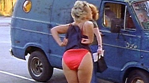Pic: Jennifer Dundas Lowe in Swimming (2000)