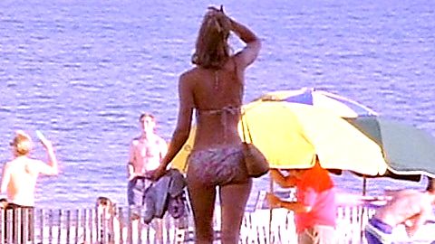 Pic: Joelle Carter in Swimming (2000)