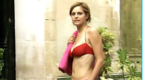 Pic: Sabrina Seyvecou in Cote d'Azur (2005)
