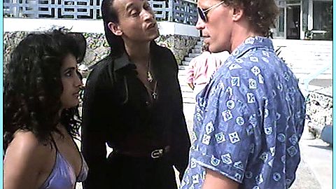 Pic: Kelly Jo Minter in Cat Chaser (1989)