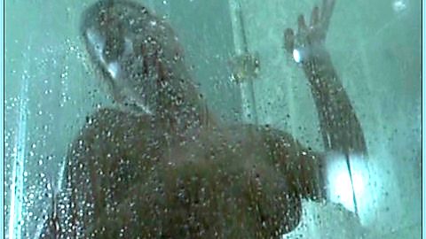 Pic: Florentine Lahme in Novaks Ultimatum (2003)