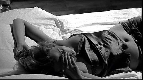 Pic: Laura Smet in Frontier of Dawn (2008)
