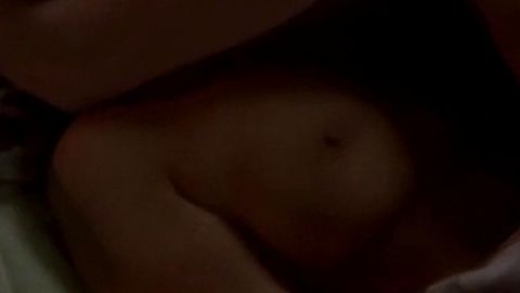 Pic: Marie Denarnaud in Les vivants et les morts